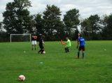 Eerste training SJO D.Z.C. '09/S.K.N.W.K. JO14-1 van het seizoen 2022-2023 (70/116)